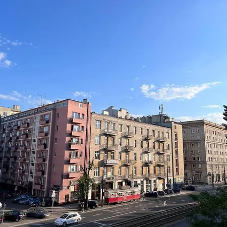 Apartmán Solidarnosci, Metro, Wi-fi, Tv, Youtube - By Hik Varšava